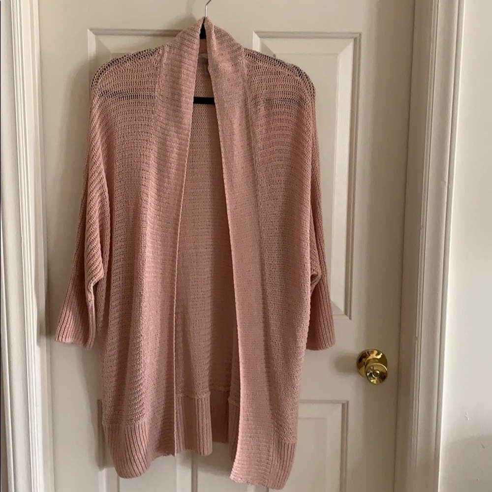 3/4 sleeve  blush cardigan